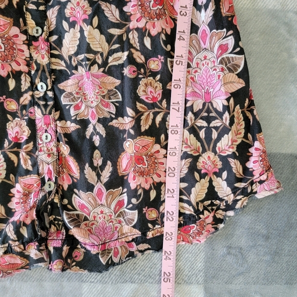 Cuno 100% Cotton Women's Button Up Blouse Black Pink Floral Flutter Sleeve M - Picture 10 of 10